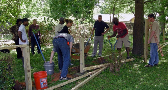 Stokes Avenue Park Fence Construction